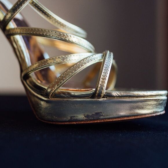 Badgley Mischka Gold Metallic Formal Shoes (7M) - Picture 7 of 7